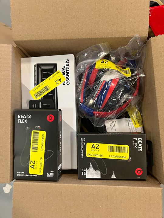 BOX OF RETURNS (Electronics) - ITEMS 15 - MSRP $1,318.86