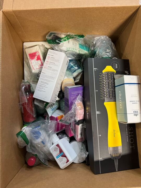 AMZ - Beauty (New Program) - ITEMS: 762 - MSRP: $30,854.58